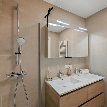 Lejlighed Troontesse - Stylish With Garage By The Sea